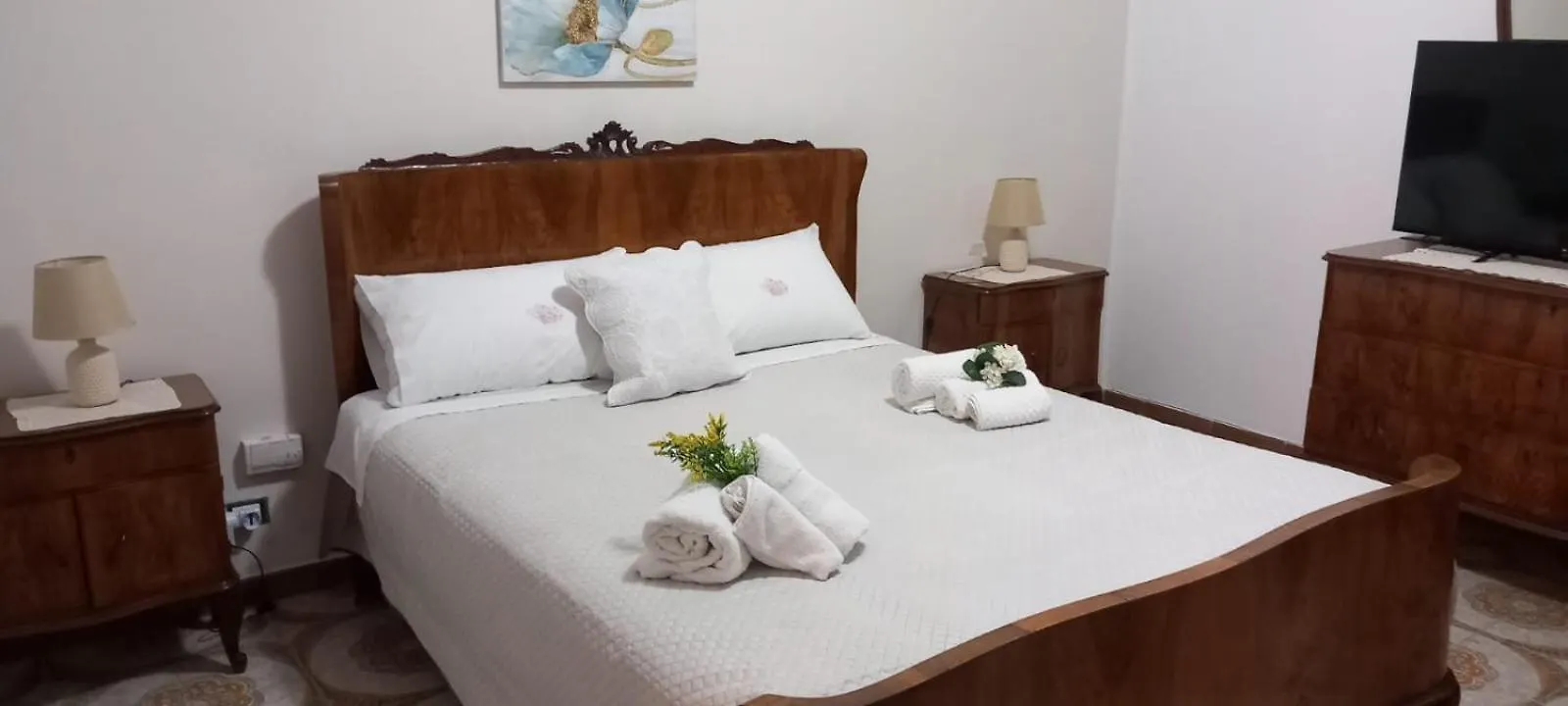 Casa Monteserrato 테라시니