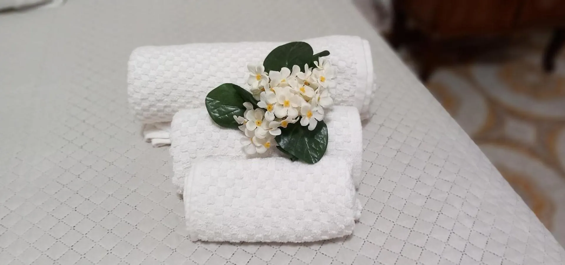 Casa Monteserrato Terrasini Bed & Breakfast